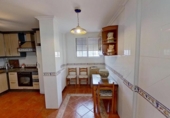 Chalet independiente con terreno en venta en la España, Albacete, ref: TR406535 foto
