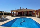 Chalet independiente con terreno en venta en la España, Albatera, ref: TR379200 foto