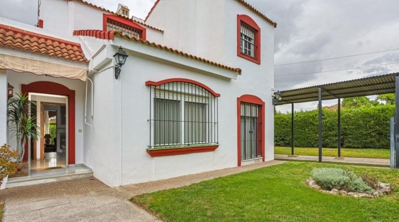 Sevilla - Palomares del Río - 1021m2
