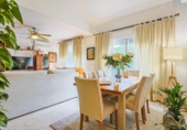Chalet independiente con terreno en venta en la España, Palomares del Río, ref: TR406539 foto