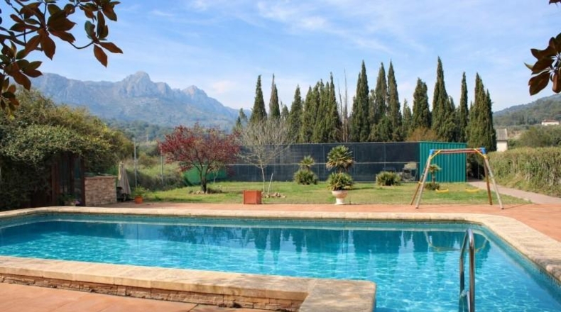 Alicante - la Vall de Gallinera - 2351m2