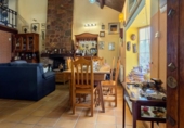 Chalet independiente con terreno en venta en la España, Villar del Olmo, ref: TR395558 foto