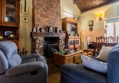 Chalet independiente con terreno en venta en la España, Villar del Olmo, ref: TR395558 foto