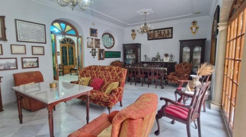 Córdoba - Fernán Núñez - 322m2
