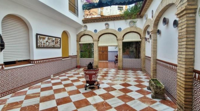 Córdoba - Fernán Núñez - 322m2