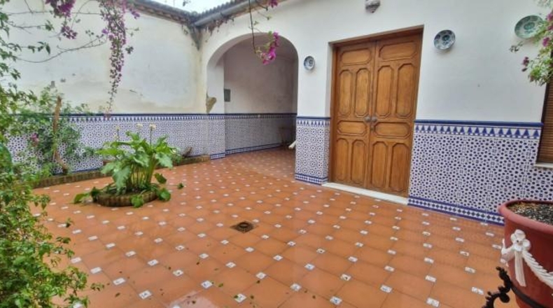 Córdoba - Fernán Núñez - 322m2