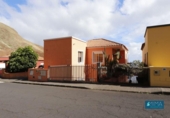 Chalet independiente con terreno en venta en la España, San Pedro de Breña Alta, ref: TR370304 foto