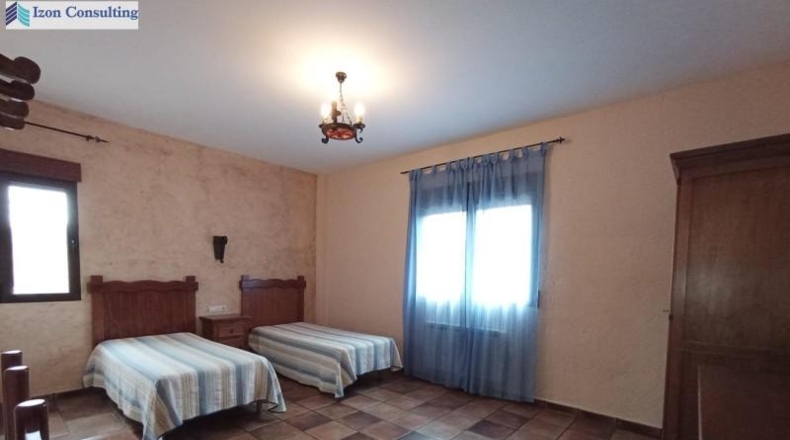 Toledo - Toledo - 11000m2
