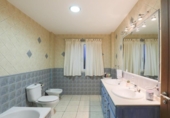 Chalet independiente con terreno en venta en la España, Padul, ref: TR409947 foto