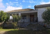 Chalet independiente con terreno en venta en la España, Vitigudino, ref: TR134701 foto