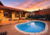 Chalet independiente con terreno en venta en la España, Bugedo, ref: TR395319 foto