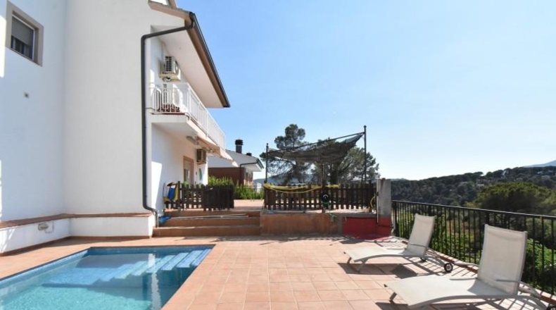 Barcelona - Vacarisses - 700m2