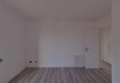 Отдельно стоящий дом с участком на продажу в городе el Vendrell Фото