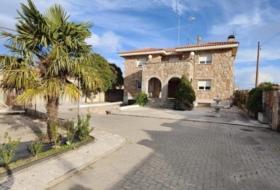 Calzada de Valdunciel 1955&nbsp;m²
