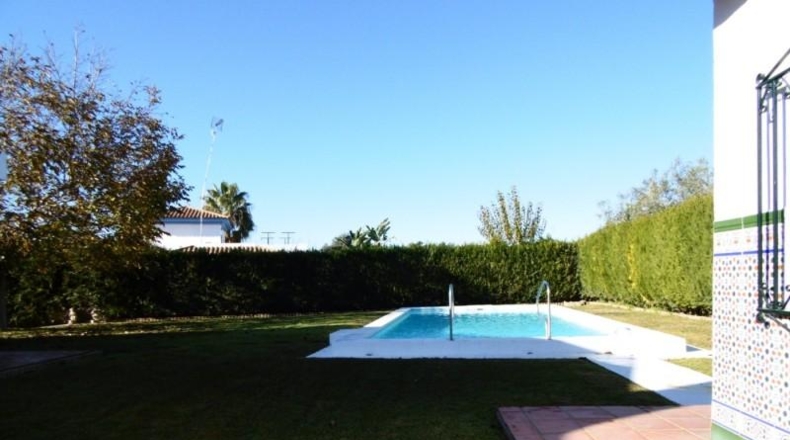 Sevilla - Umbrete - 1350m2