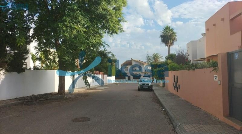 Sevilla - Espartinas - 475m2