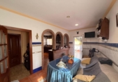 Дом с участком на продажу в городе Antequera Фото