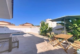 Castelló d'Empúries 300&nbsp;m² 