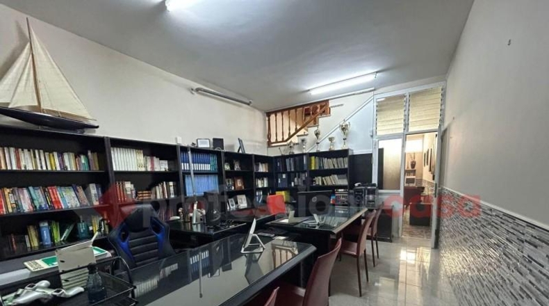 Las Palmas - Santa Lucía de Tirajana - 350m2