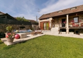 Chalet independiente con terreno en venta en la España, Mondariz, ref: TR243640 foto