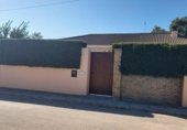 Chalet independiente con terreno en venta en la España, Palomares del Río, ref: TR400158 foto