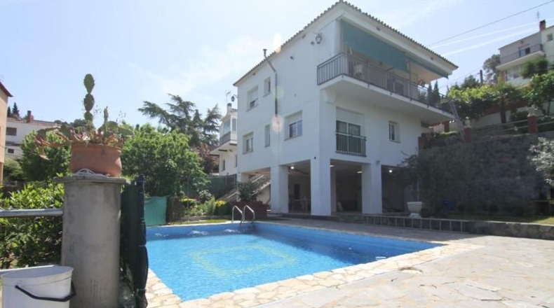 Barcelona - Abrera - 696m2