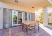 Chalet independiente con terreno en venta en la España, Villa de Otura, ref: TR412951 foto
