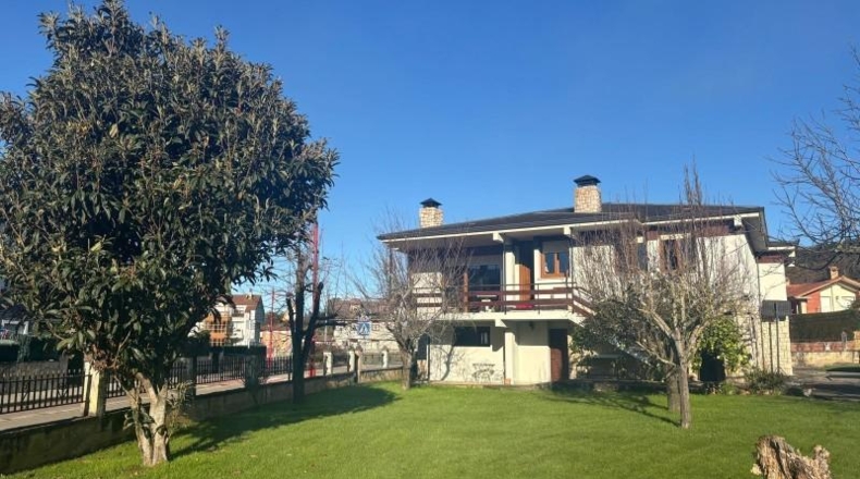 Cantabria - Ампуэро - 900m2