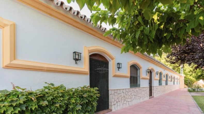 Córdoba - Лусена - 2000m2
