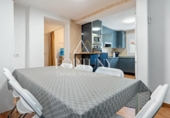 Chalet independiente con terreno en venta en la España, Reus, ref: TR384521 foto