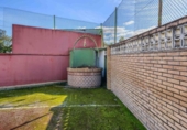 Chalet independiente con terreno en venta en la España, Espartinas, ref: TR378182 foto