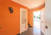 Chalet independiente con terreno en venta en la España, Alberic, ref: TR387436 foto