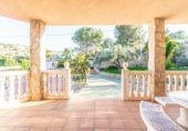 Chalet independiente con terreno en venta en la España, Alberic, ref: TR387436 foto