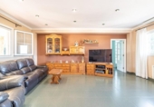 Chalet independiente con terreno en venta en la España, Alberic, ref: TR387436 foto