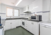 Chalet independiente con terreno en venta en la España, Alberic, ref: TR387436 foto