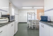 Chalet independiente con terreno en venta en la España, Alberic, ref: TR387436 foto