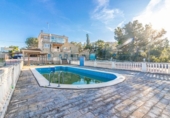 Chalet independiente con terreno en venta en la España, Alberic, ref: TR387436 foto