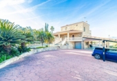 Chalet independiente con terreno en venta en la España, Alberic, ref: TR387436 foto