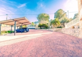 Chalet independiente con terreno en venta en la España, Alberic, ref: TR387436 foto