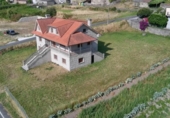 Загородный дом с участком на продажу в городе Bexo Фото