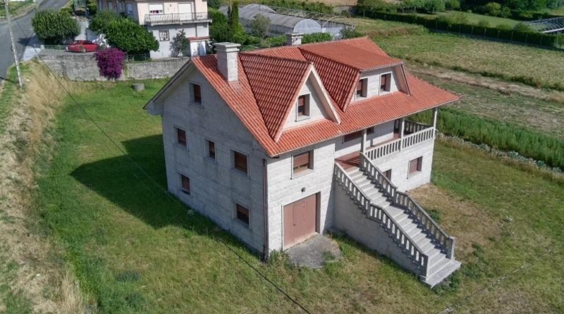 La Coruña - Bexo - 1680m2