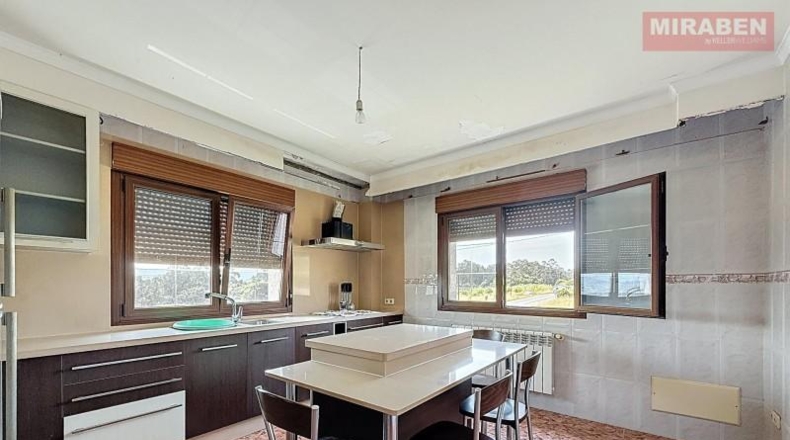 La Coruña - Bexo - 1680m2