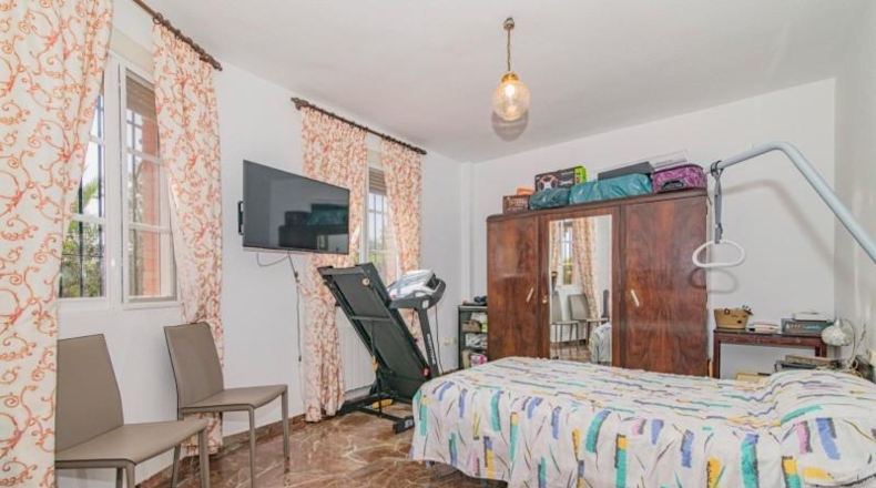 Гранада - Atarfe - 2783m2