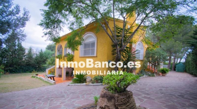 Valencia - Torrente - 1226m2