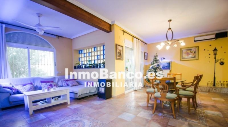 Valencia - Torrente - 1226m2
