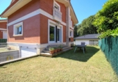 Chalet independiente con terreno en venta en la España, Rioseco, ref: TR410418 foto