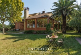 Saragossa 4617&nbsp;m² 