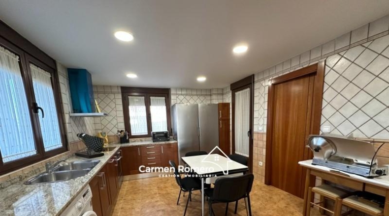Salamanca - Villamayor - 309m2