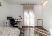 Chalet independiente con terreno en venta en la España, Villa de Otura, ref: TR411570 foto