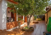 Chalet independiente con terreno en venta en la España, Villa de Otura, ref: TR411570 foto